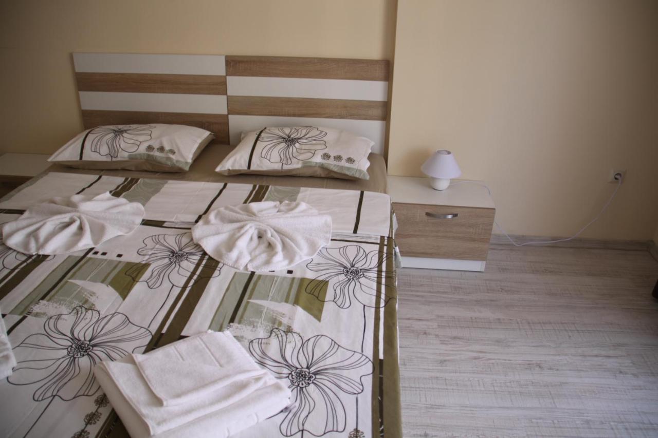 Golden Dunes Primorsko Apartments Quarto foto